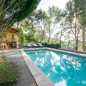 Des Roches A Guest house