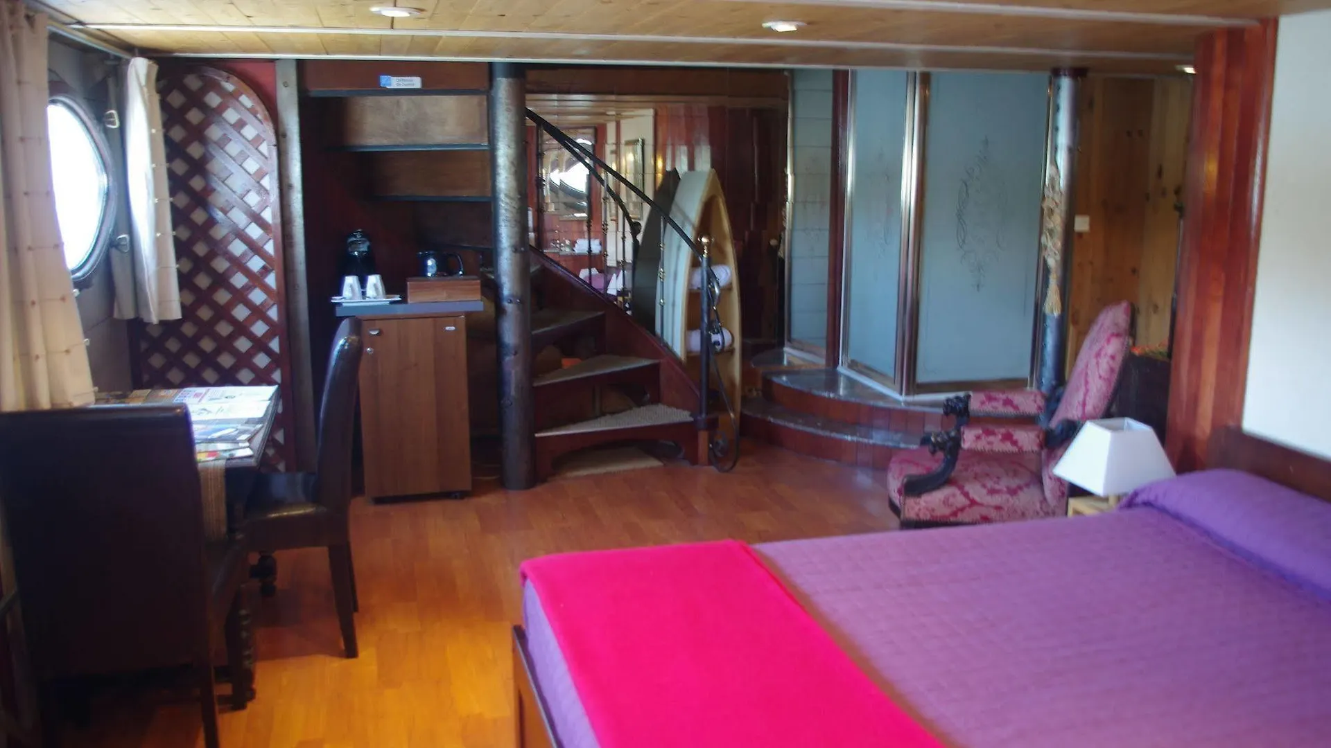 Peniche Le Hasard Bed & Breakfast Villeneuve-les-Avignon